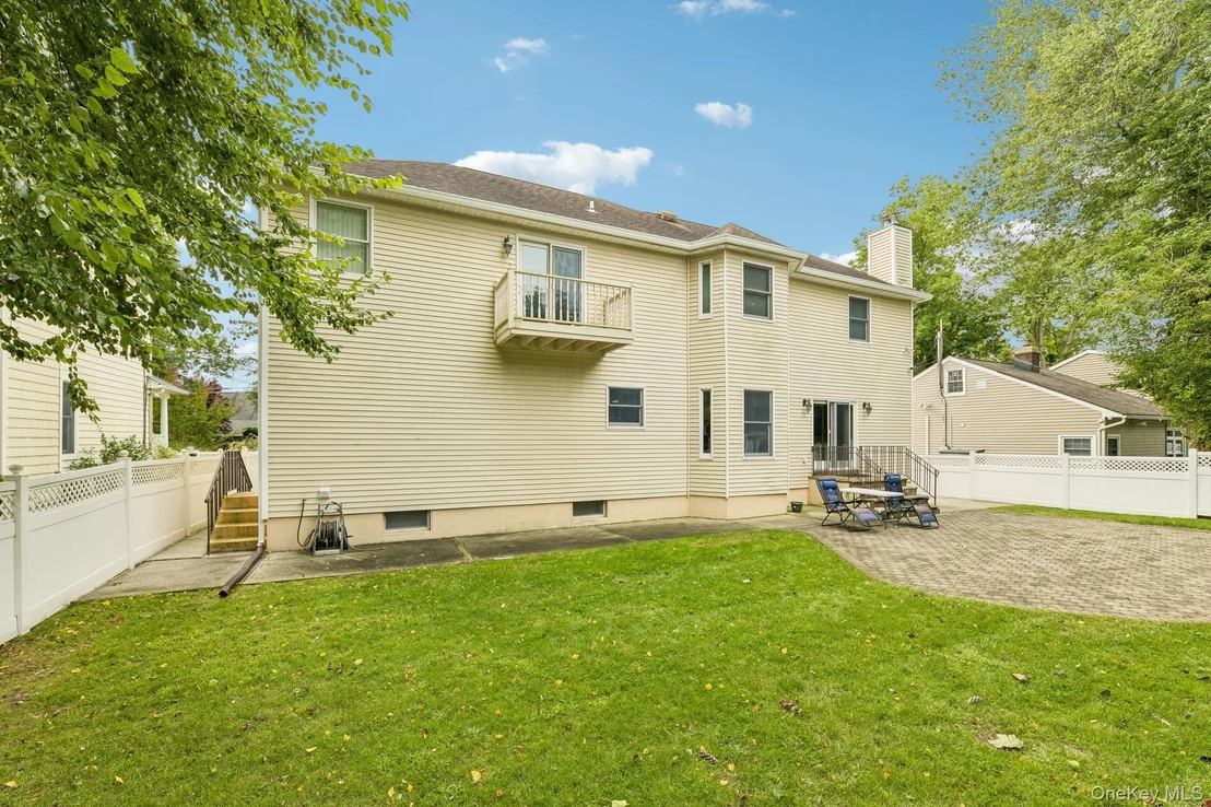 Photo of 2175 Helene Avenue