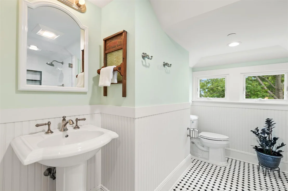 Photo of 32 Lynden Street
