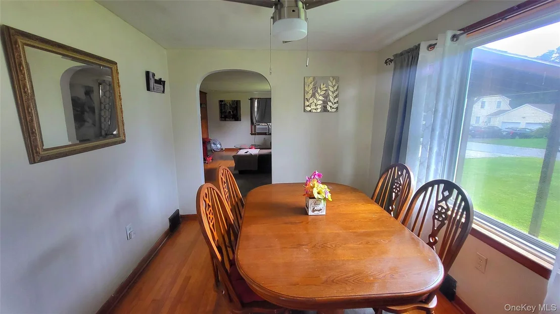 Photo of 6 Bircher Avenue