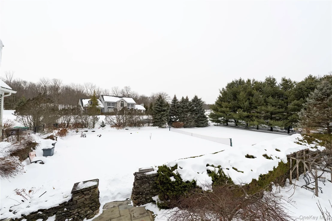 Photo of 1016 Forest Glen