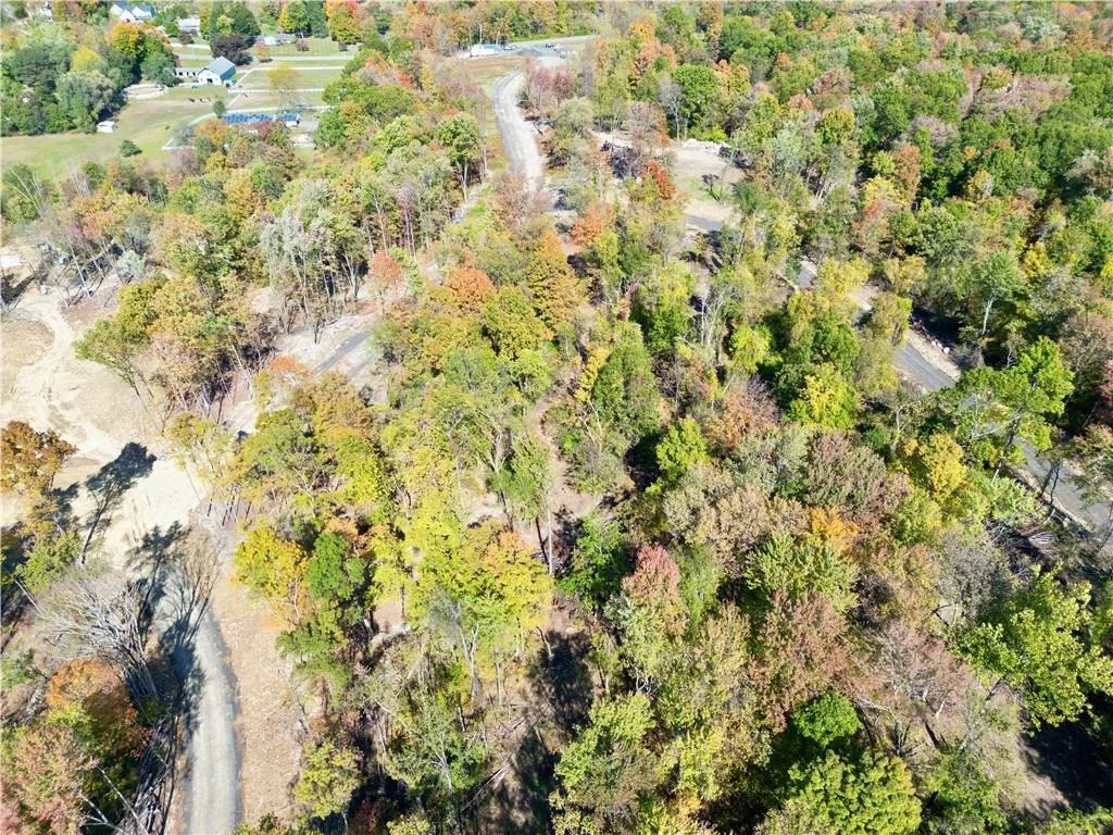 Photo of 33 Tamarack Drive