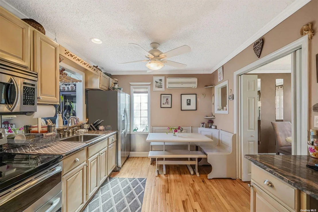 Photo of 10 Marchant Drive