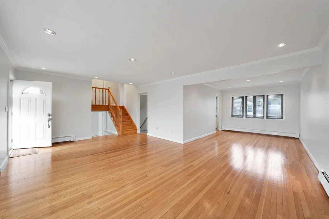 Photo of 769 Washington Street