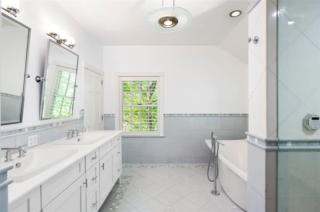Photo of 60 Orchard Lane