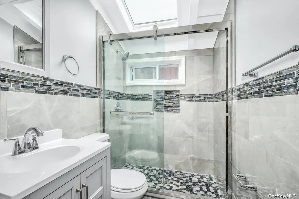 Photo of 11 Redleaf Lane