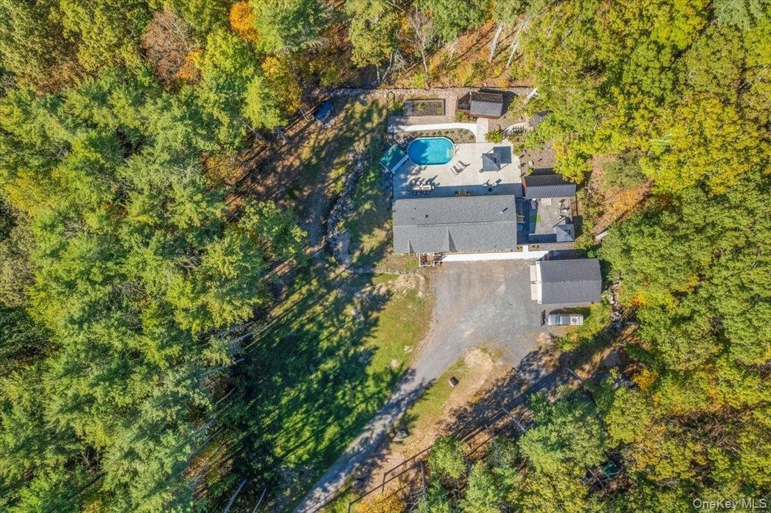 Photo of 110 Silver Spur Road W
