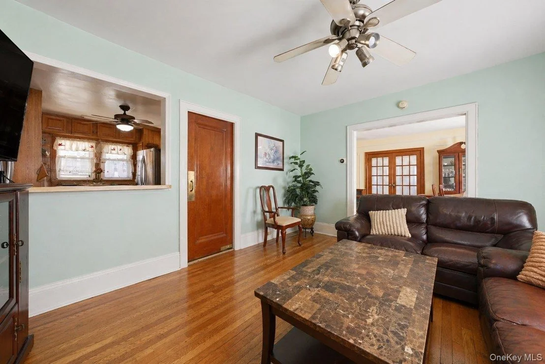 Photo of 7 Byron Avenue
