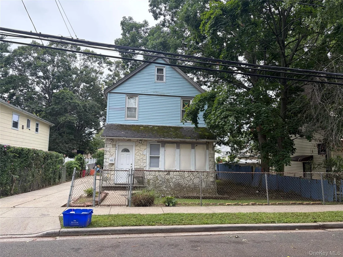 Photo of 88 Colonial Avenue
