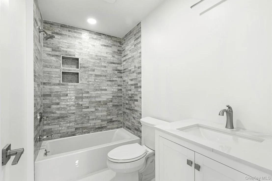Photo of 199 Tweed Boulevard