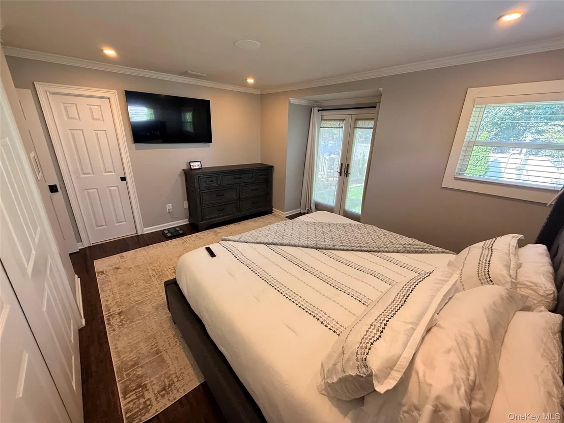 Photo of 35 Ranch Drive