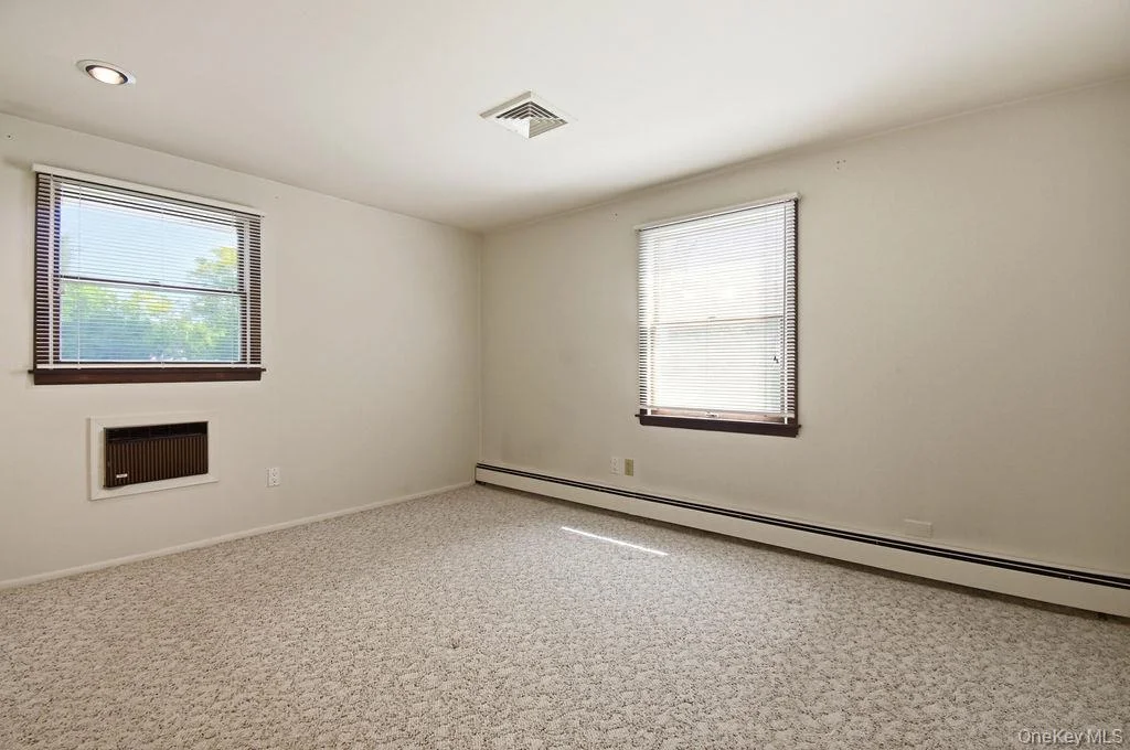 Photo of 6 Budenos Drive