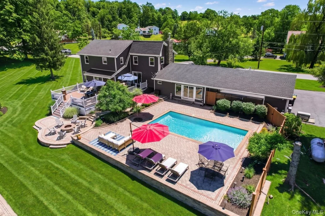 Photo of 10 Jones Road