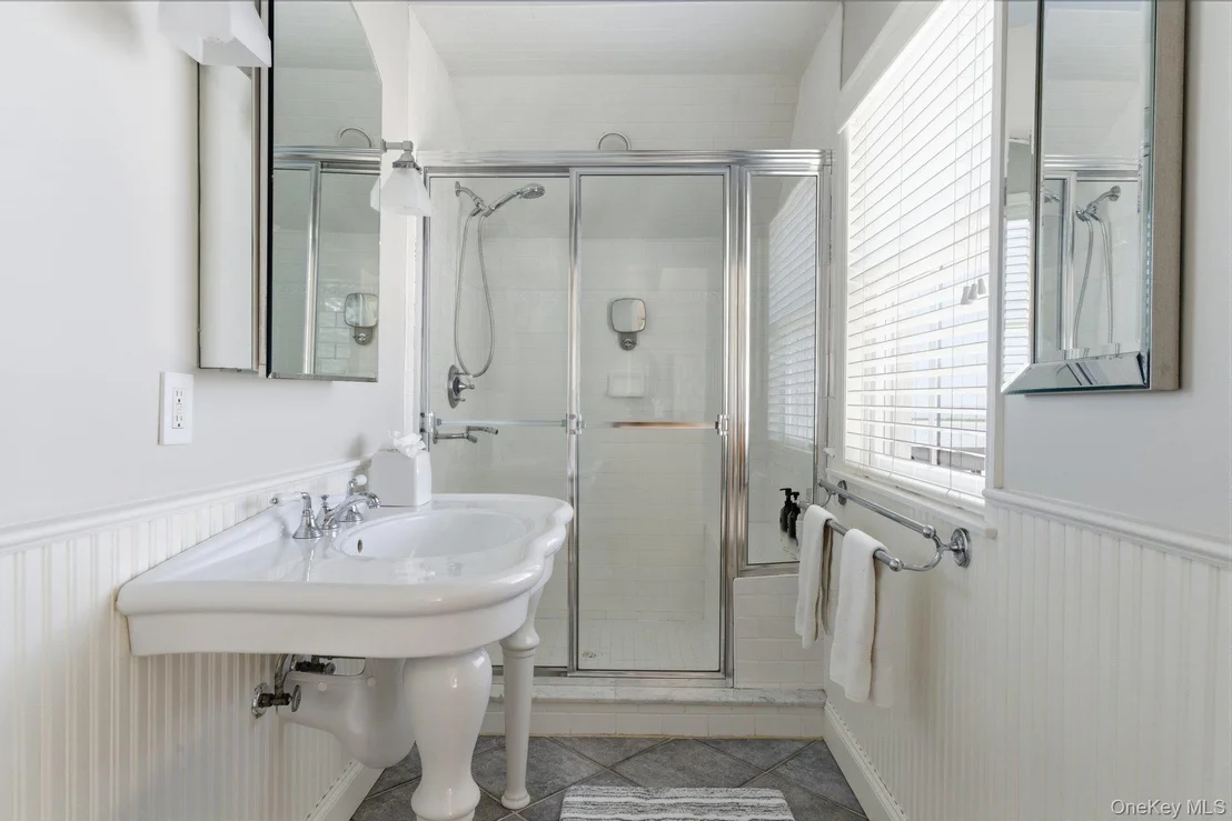 Photo of 688 Dune Road