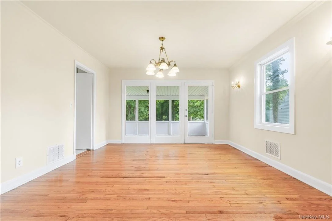Photo of 228 Union Avenue