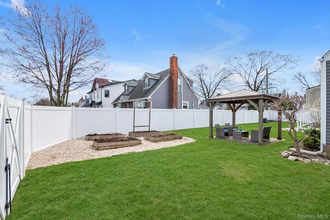 Photo of 9 Aster Avenue