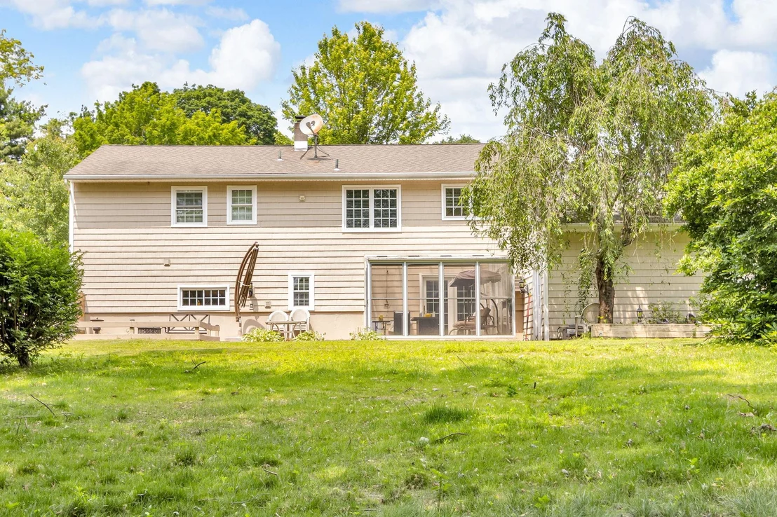Photo of 42 Robin Drive