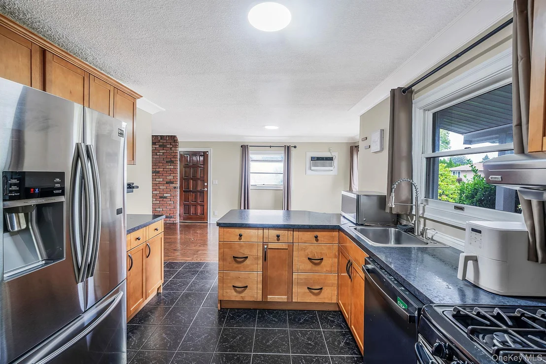 Photo of 18 Edi Avenue