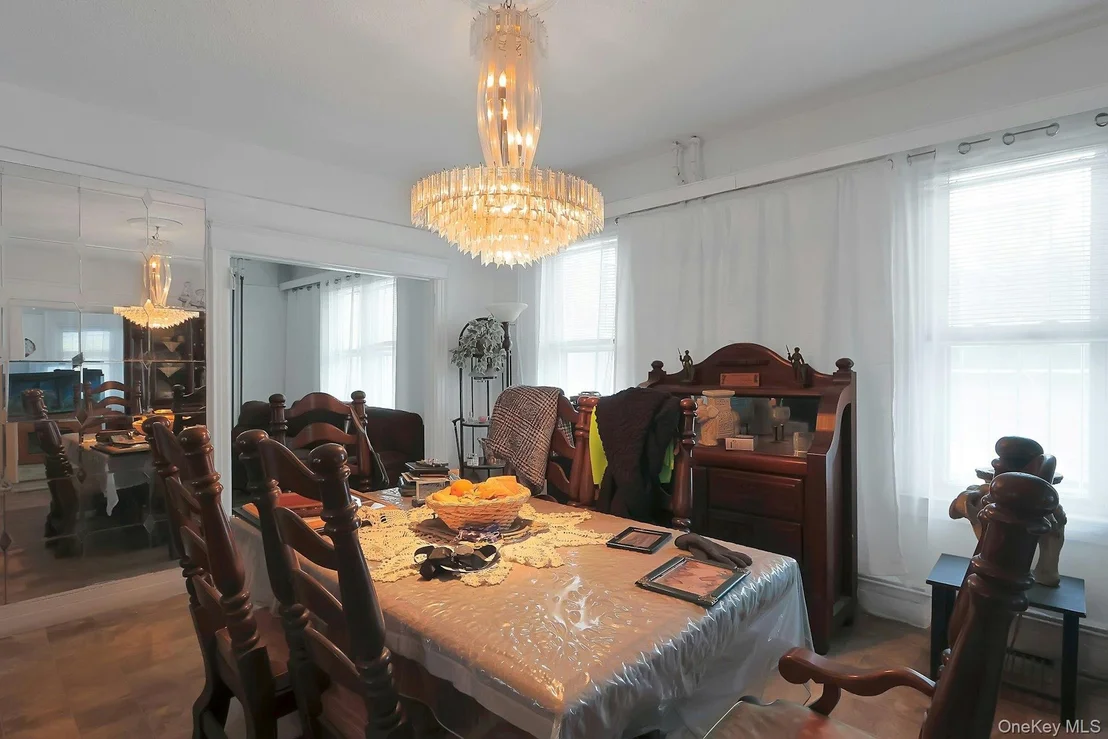 Photo of 515 Beach Avenue