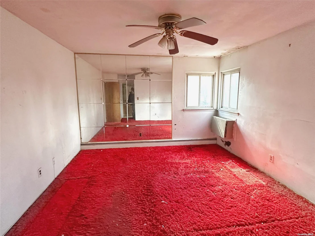 Photo of 158 Root Avenue