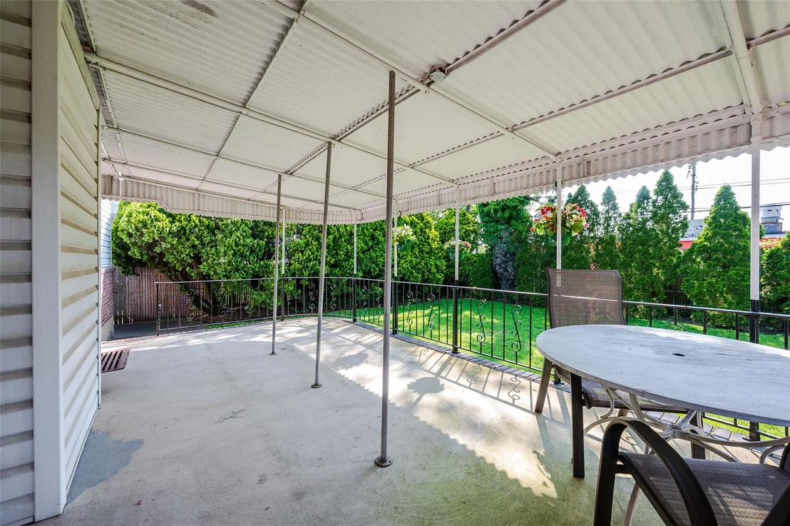 Photo of 1158 Lorraine Drive