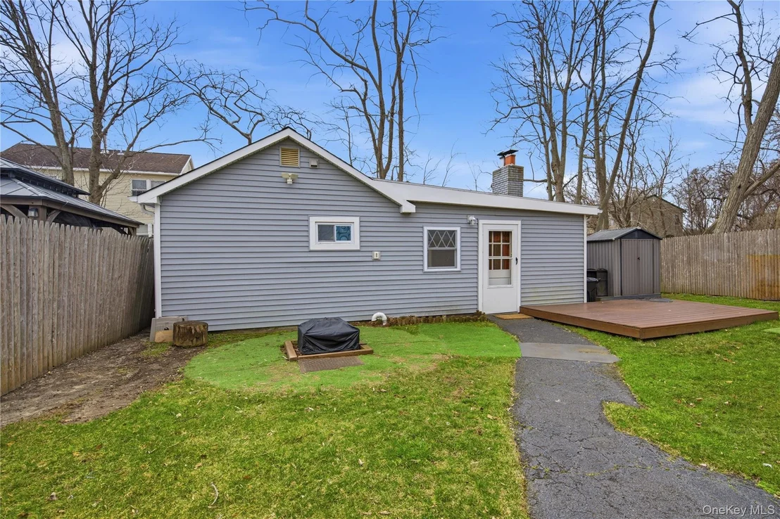 Photo of 36 Edgewater Drive