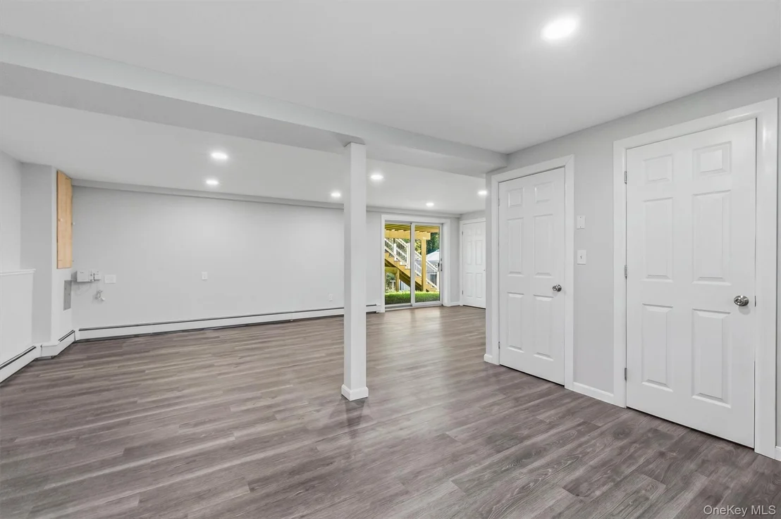 Photo of 77 Robin Drive