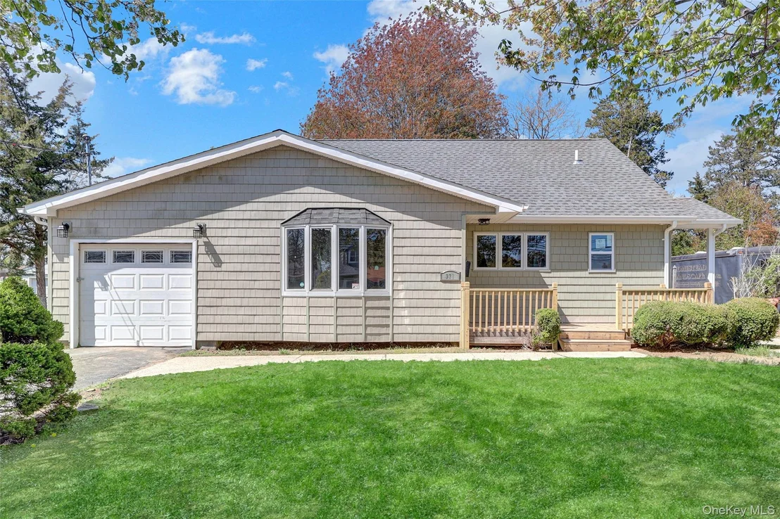 Photo of 339 Barton Avenue
