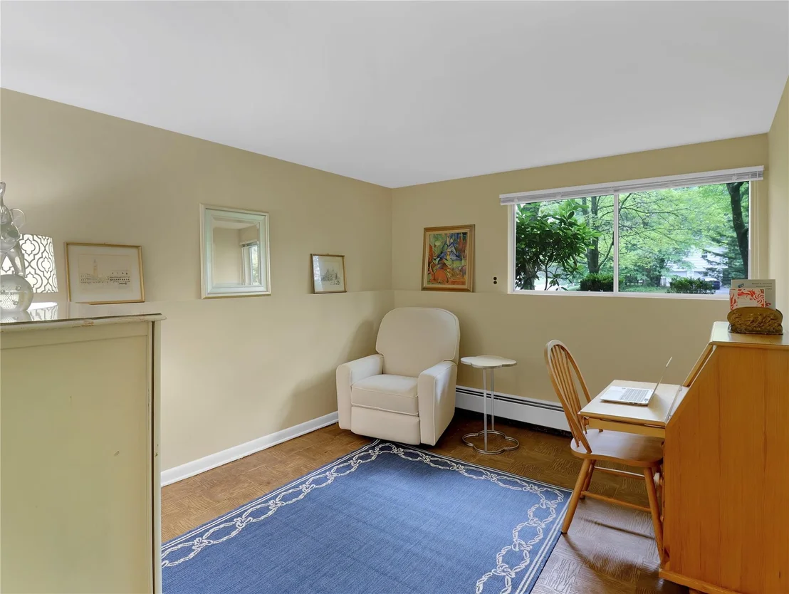 Photo of 2 Hedge Row