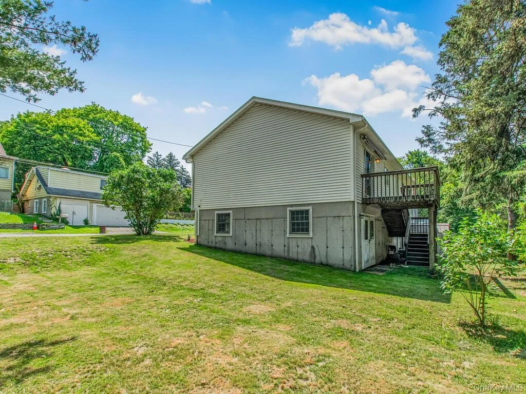 Photo of 237 Brady Avenue
