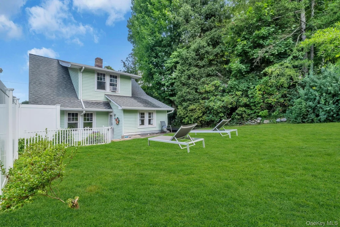 Photo of 24 Howard Avenue