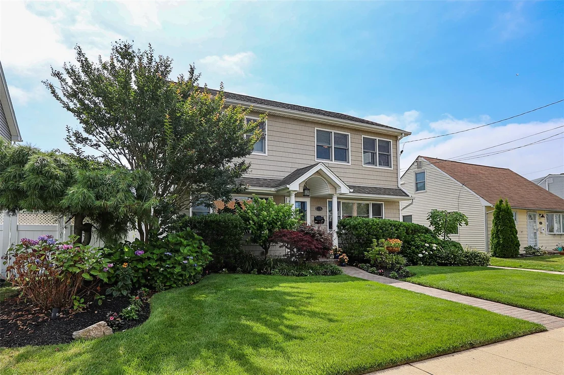 Photo of 175 Division Avenue