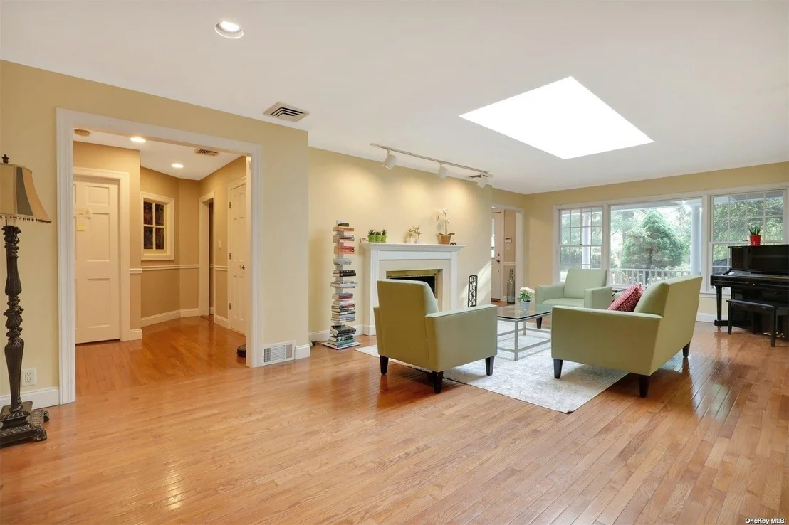 Photo of 155 Split Rock Road