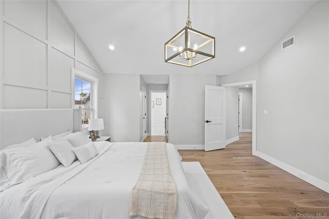 Photo of 2439 Berkeley Place