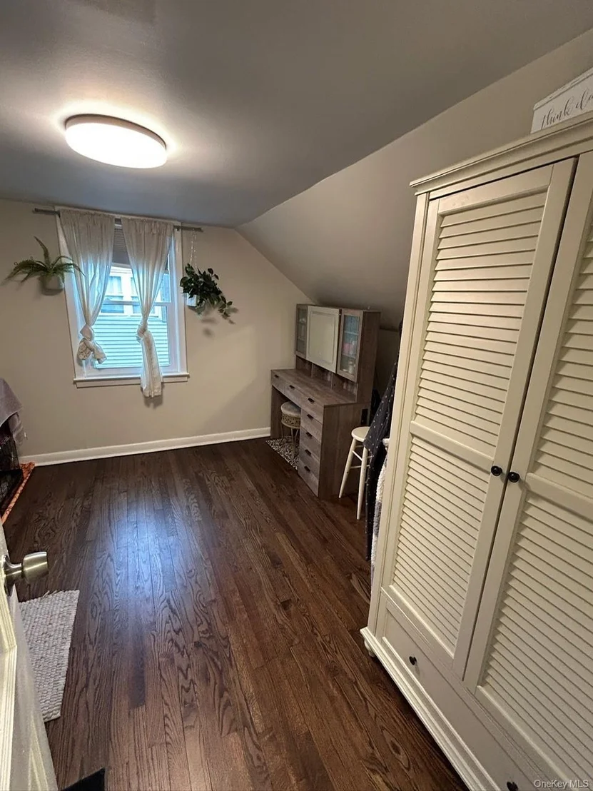 Photo of 6 Wilson Boulevard