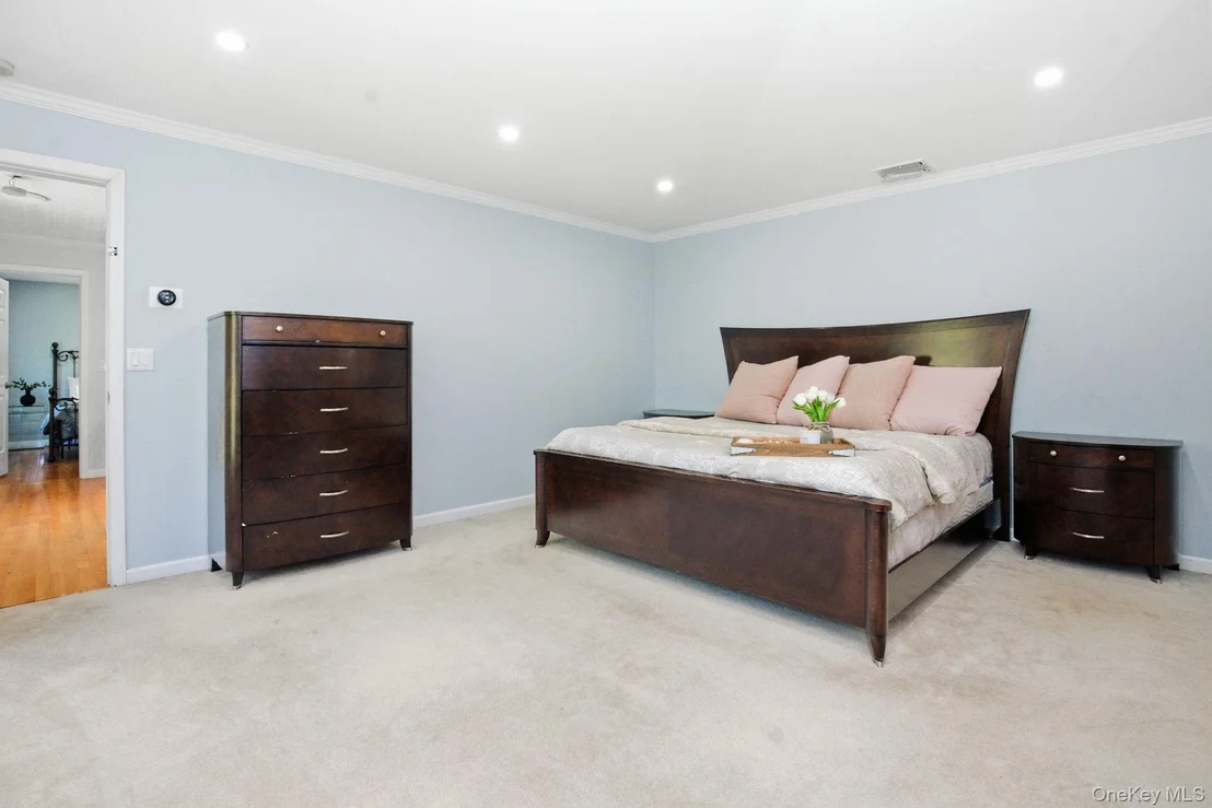 Photo of 28 Sassinoro Drive