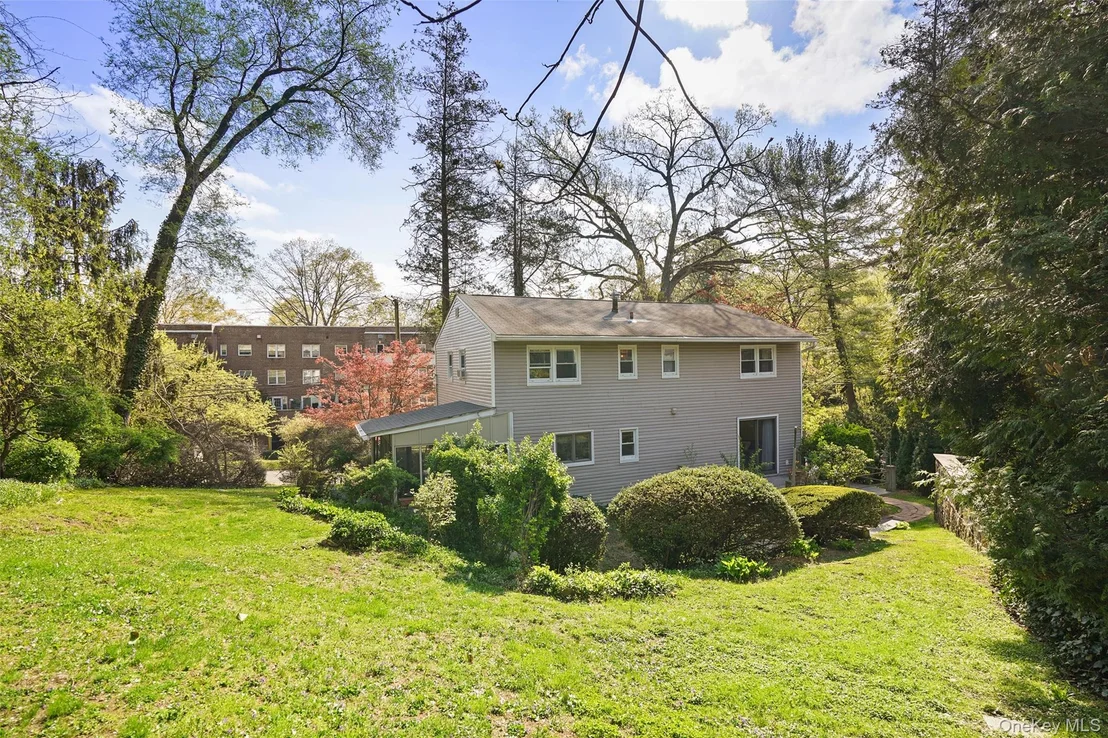 Photo of 2 Rockledge Road