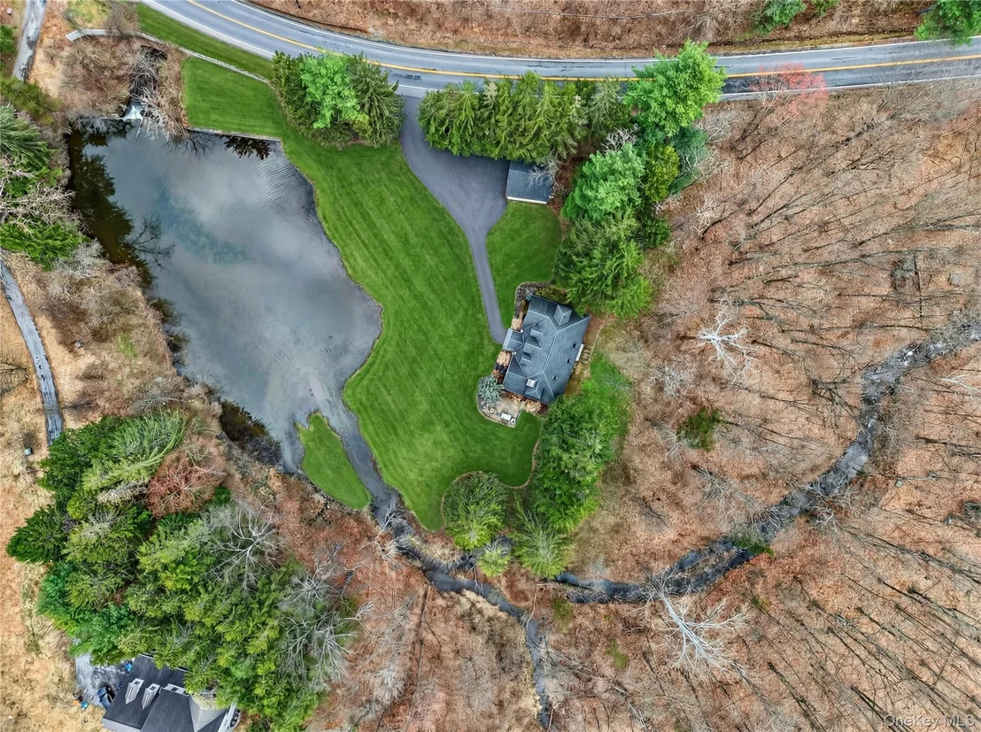 Photo of 256 Overlook Road