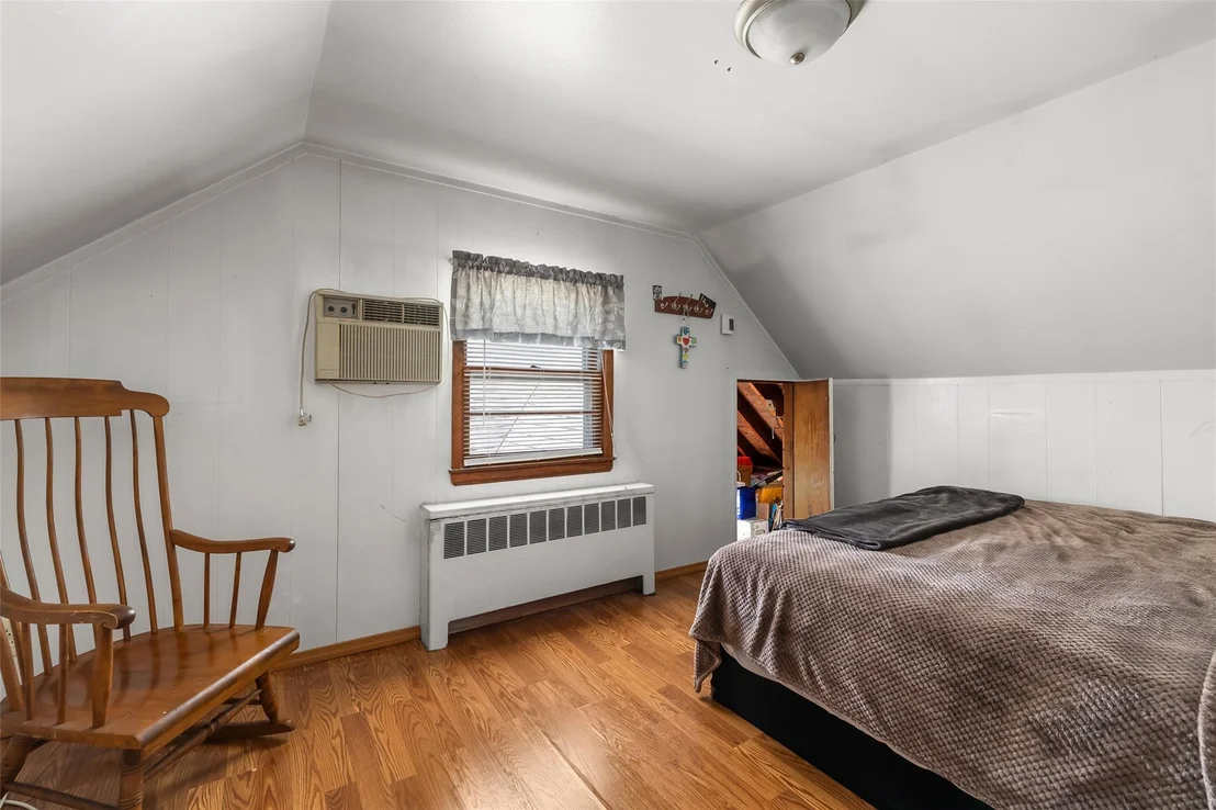 Photo of 98 Bluespruce Road