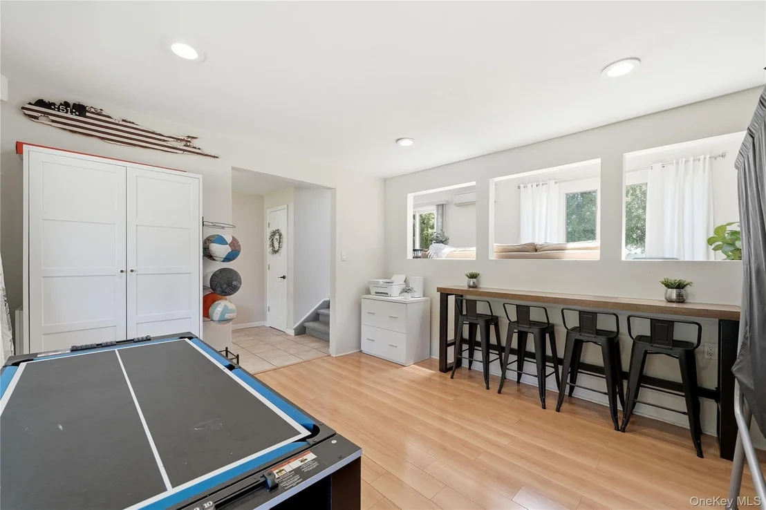 Photo of 634 Morrison Street