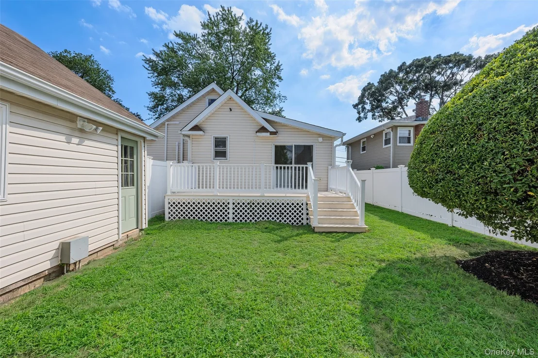 Photo of 31 Cherry Avenue