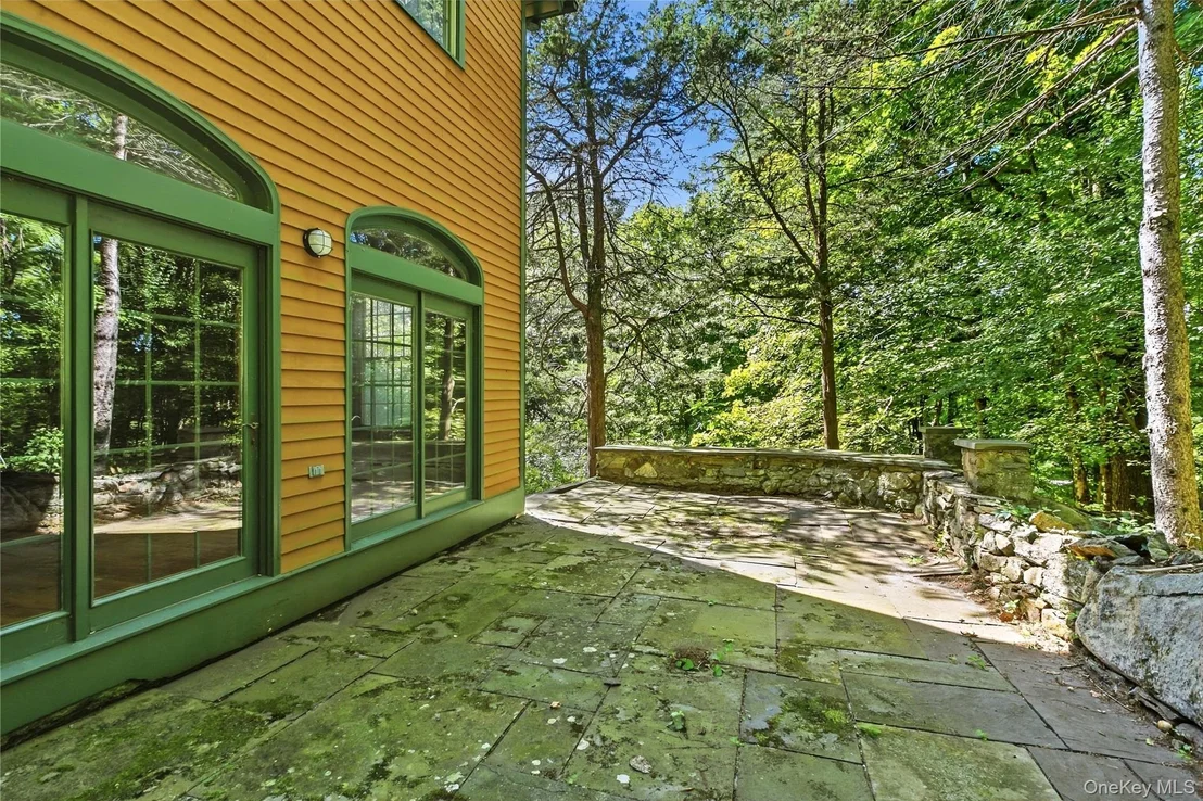 Photo of 81 Glendale Road
