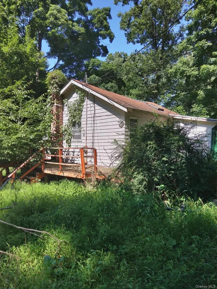 Photo of 90 Arcadian Trail