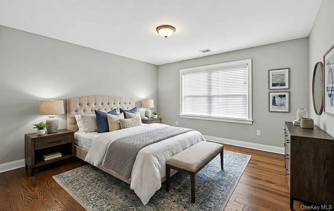 Photo of 805 Pine Place
