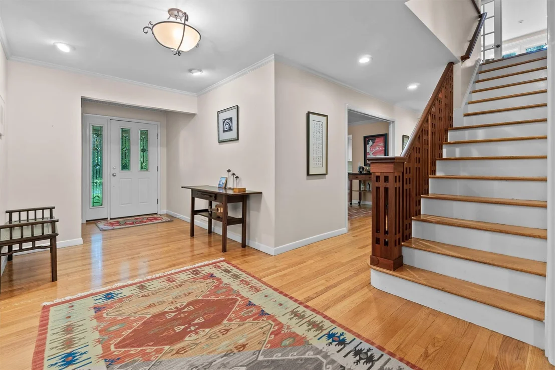 Photo of 150 Kingwood Park