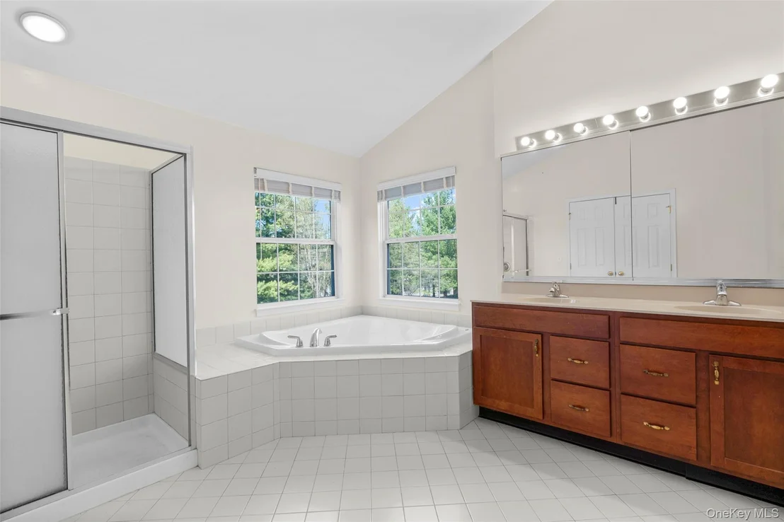 Photo of 411 Vassar Place