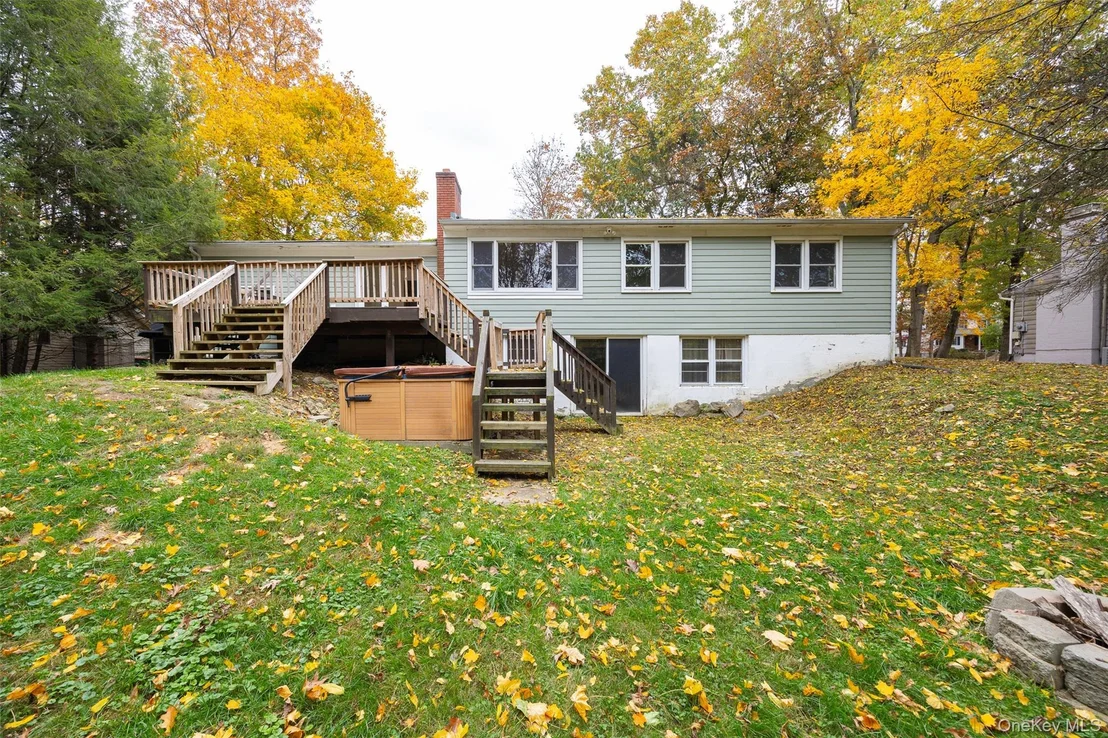 Photo of 19 Timberline Drive