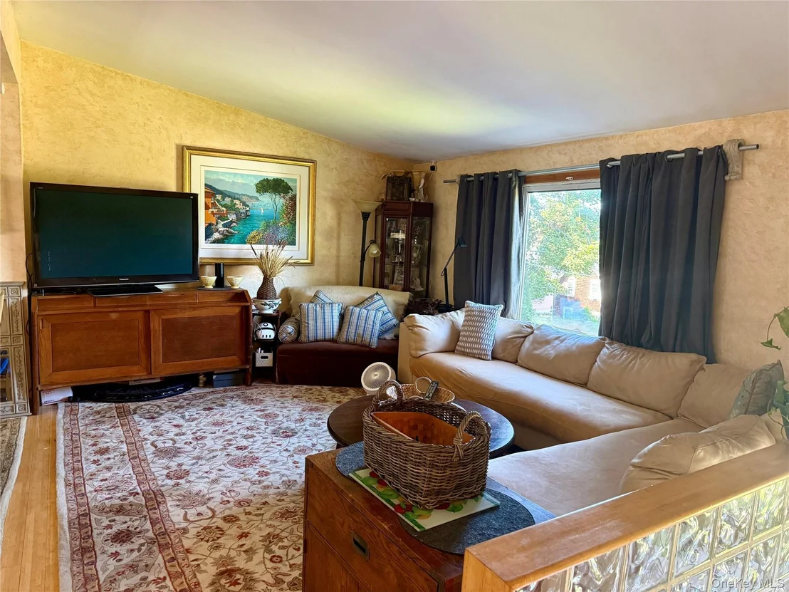 Photo of 92 Linden Avenue