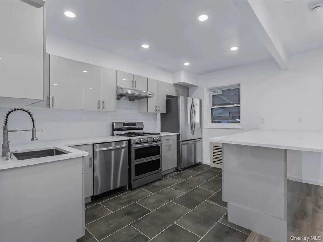 Photo of 6616 52nd Drive