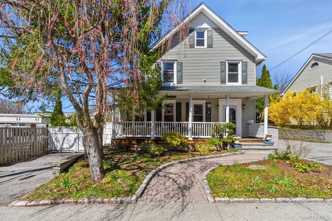 Photo of 13 Lenox Place