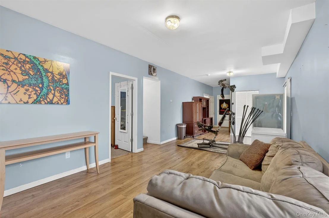 Photo of 15 Wright Avenue